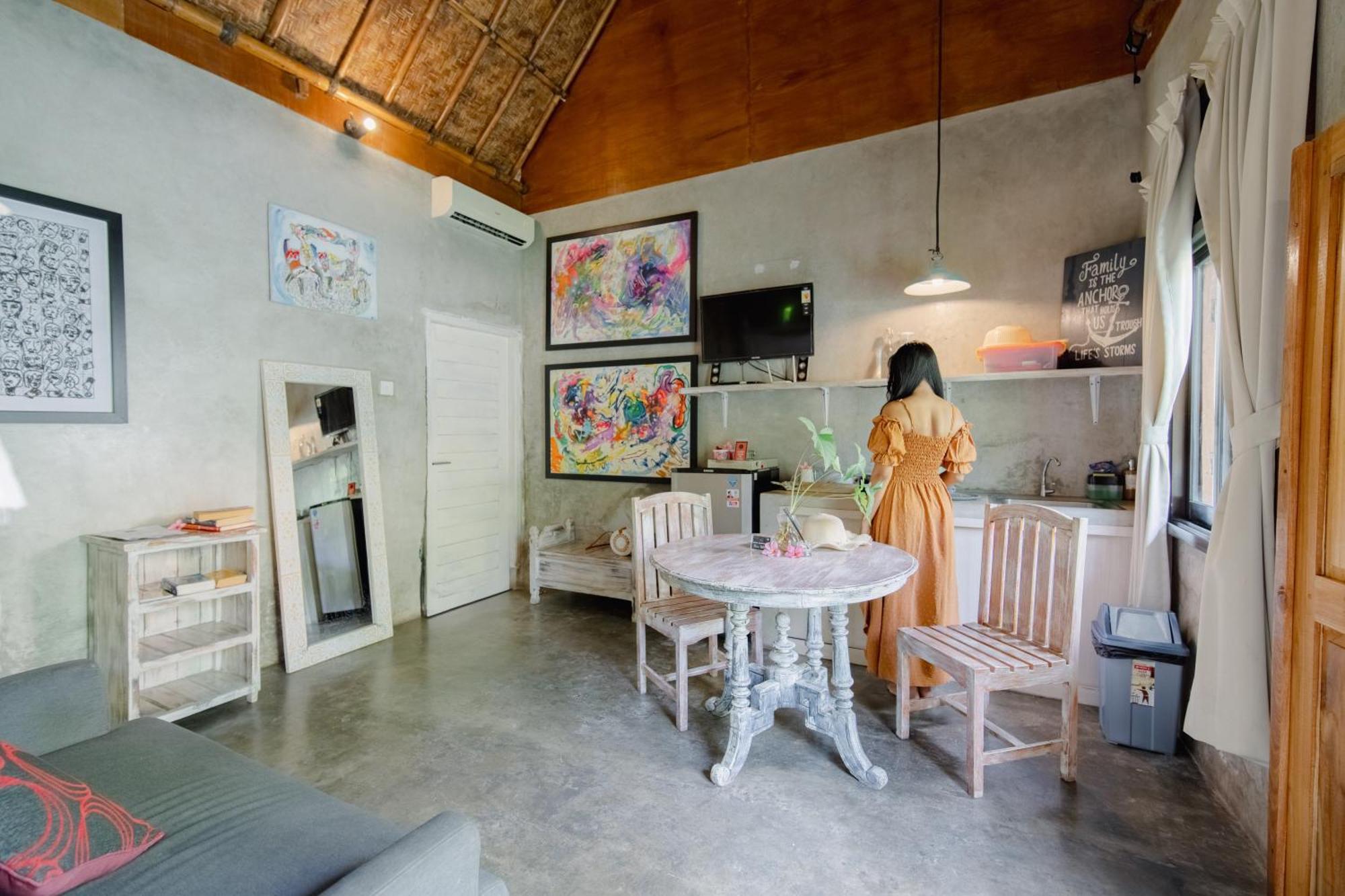 The Onion Collective Hostel Ubud  Exterior photo