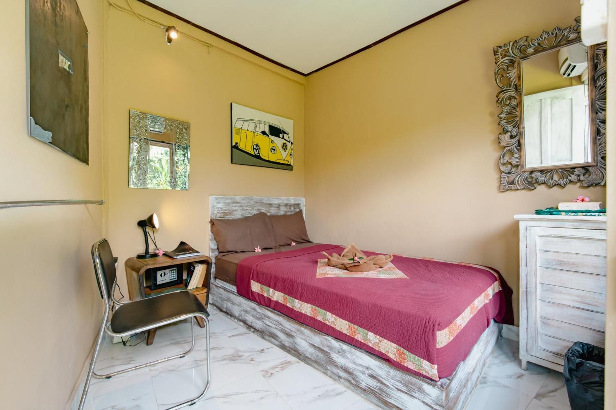 The Onion Collective Hostel Ubud  Exterior photo