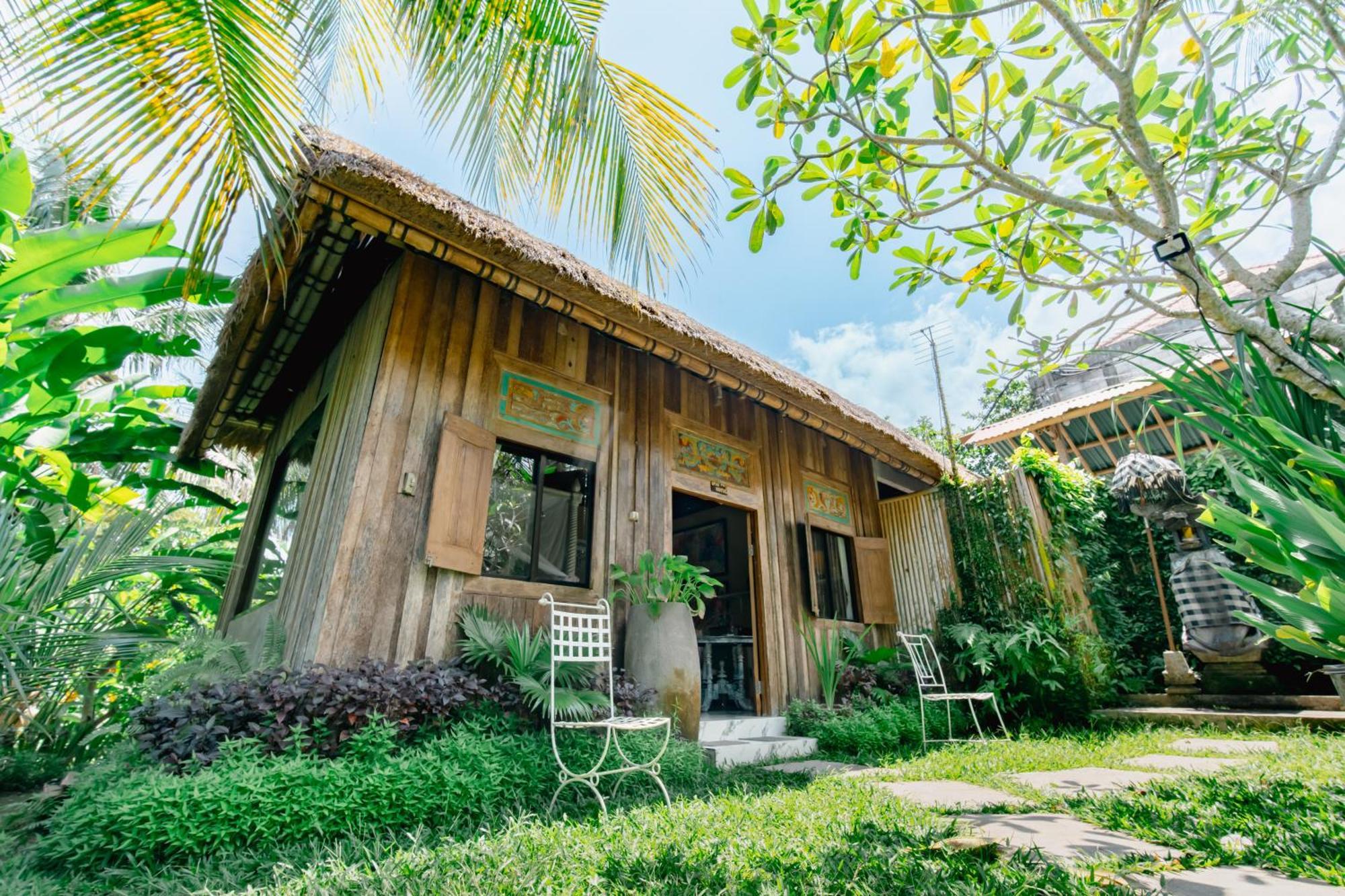 The Onion Collective Hostel Ubud  Exterior photo